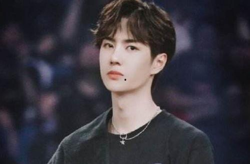 吃瓜姐妹肖战王一博视频,甜蜜互动引粉丝尖叫