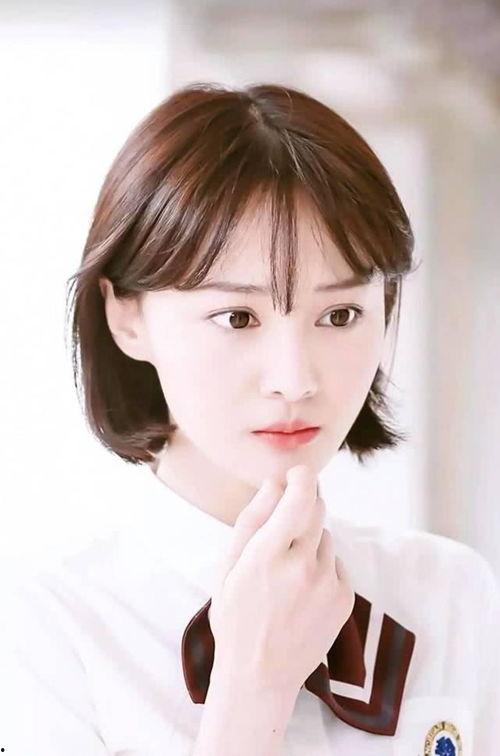 短发女神吃瓜视频